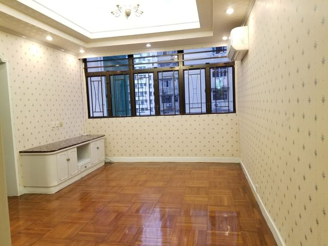 Ho Man Tin - Tak Wai Mansion 01