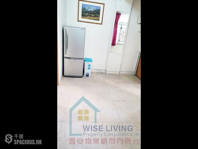 Sai Ying Pun - 13, Pok Fu Lam Road 01