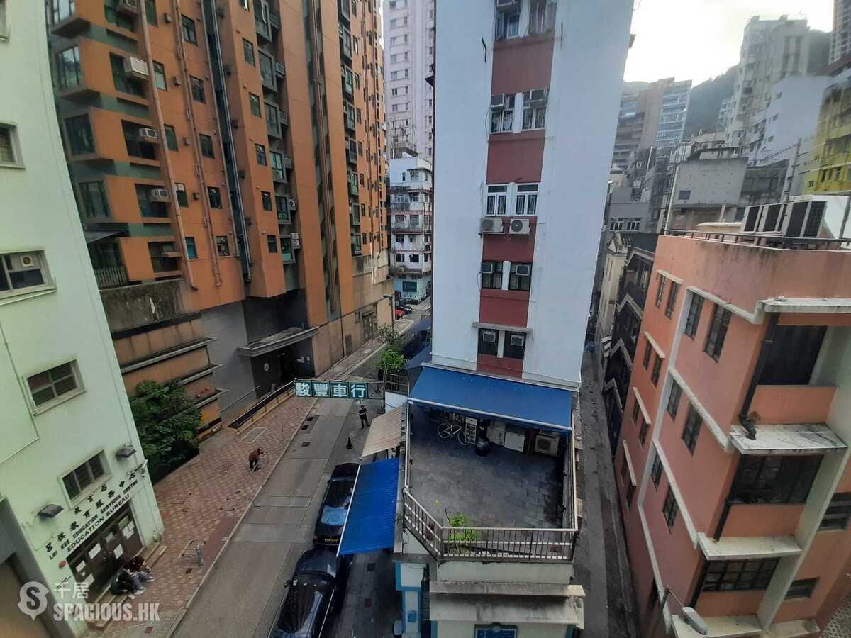 Wan Chai - 11, King Sing Street 01