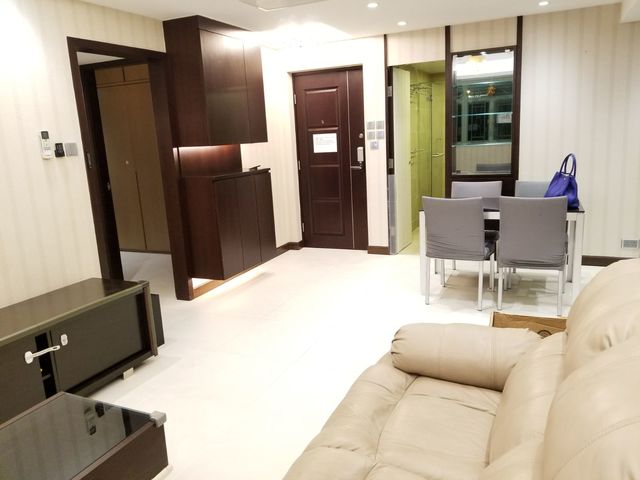 Yau Yat Chuen - Rose Court 01