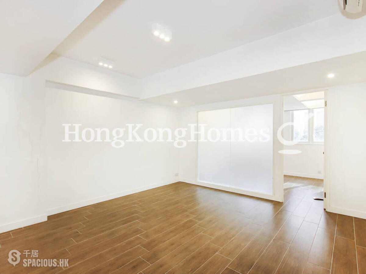 Sheung Wan - 24, Possession Street 01