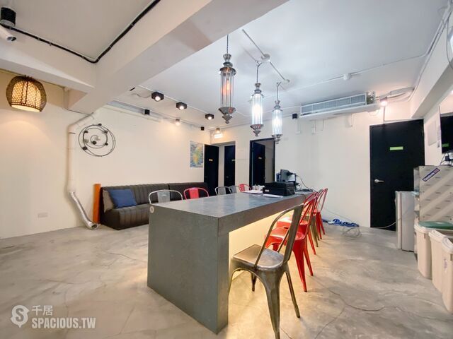 Daan - No. XX, Lane 260, Guangfu South Road, Da’an District, Taipei City, Taiwan 106 01