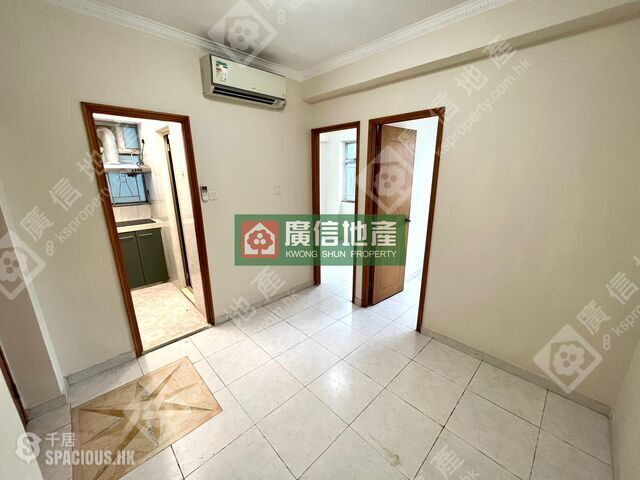 Mong Kok - 40-50A, Tung Choi Street 01