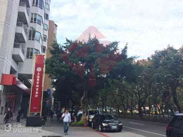Daan - No. XX, Section 2, Dunhua South Road, Da’an District, Taipei City, Taiwan 106 04