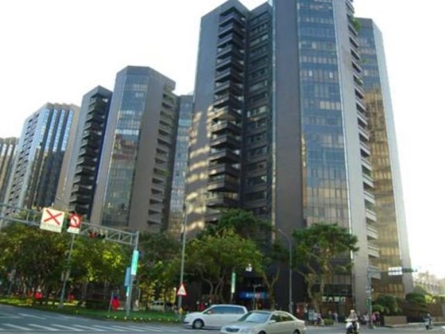 Daan - No. XX, Section 2, Dunhua South Road, Da’an District, Taipei City, Taiwan 106 01