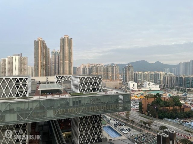 Tiu Keng Leng - Metro Town Phase 2 Le Point 01