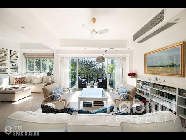 Pok Fu Lam - 13-15, Northcote Close 01