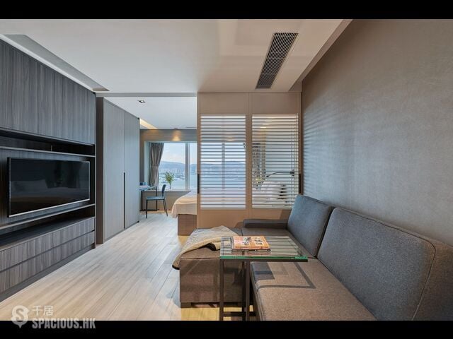 Sheung Wan - CM+ 03