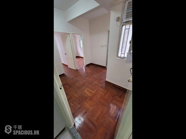Sai Ying Pun - Kwai Cheong Building 01