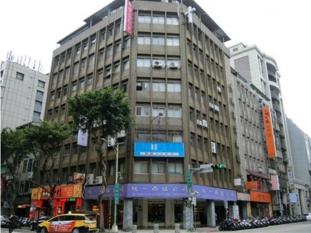 Zhongshan - No. XXX, Linsen North Road, Zhongshan District, Taipei City, Taiwan 10491 01