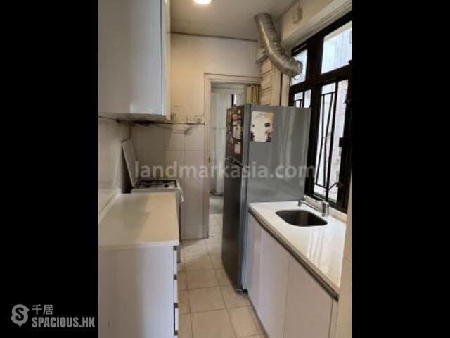 Mid Levels Central - 38B, Kennedy Road 05