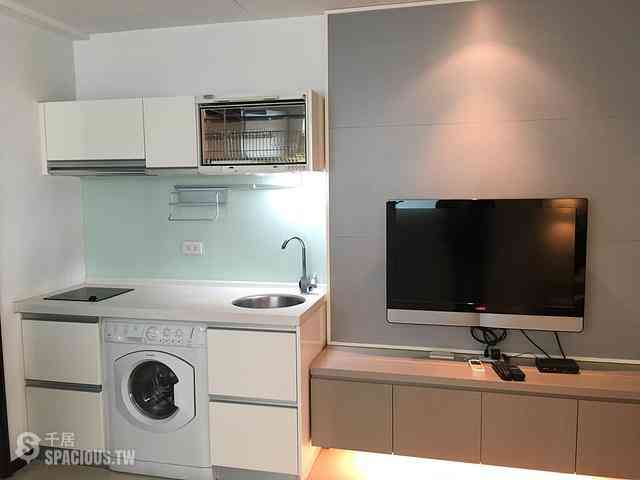 Xinyi - No. XXX, Section 5, Xinyi Road, Xinyi District, Taipei City, Taiwan 110 04
