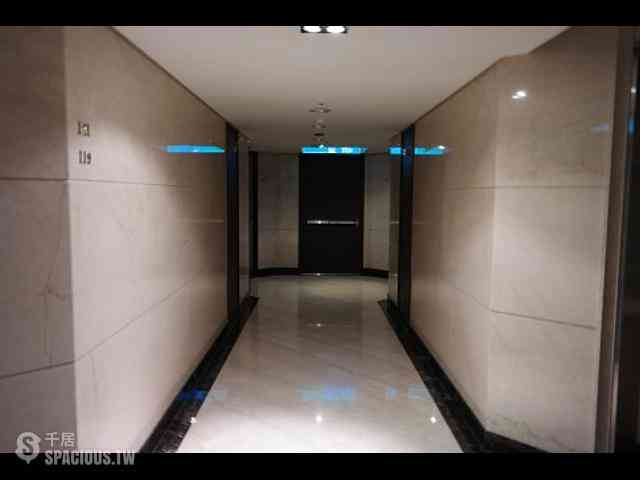 Xinyi - No. XXX, Section 5, Xinyi Road, Xinyi District, Taipei City, Taiwan 110 08