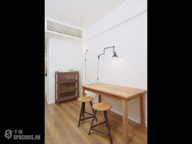 Sheung Wan - 36-38, Bonham Strand 01