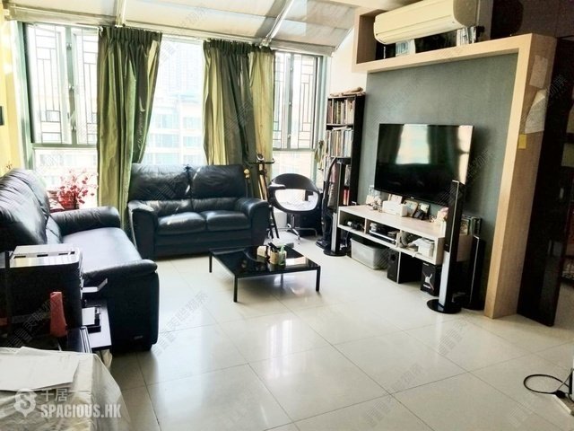 Tai Po - Parc Versailles Phase 2 01