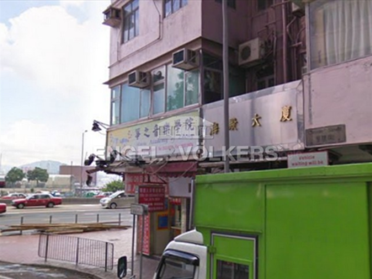 Causeway Bay - Hoi Deen Court 01