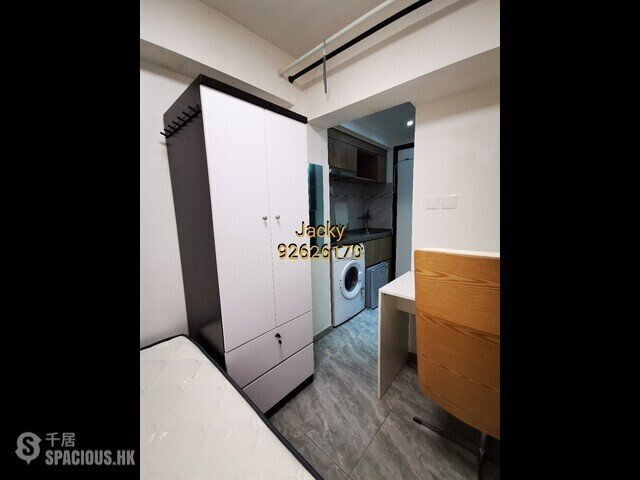 Tsim Sha Tsui - Carnival Mansion 01