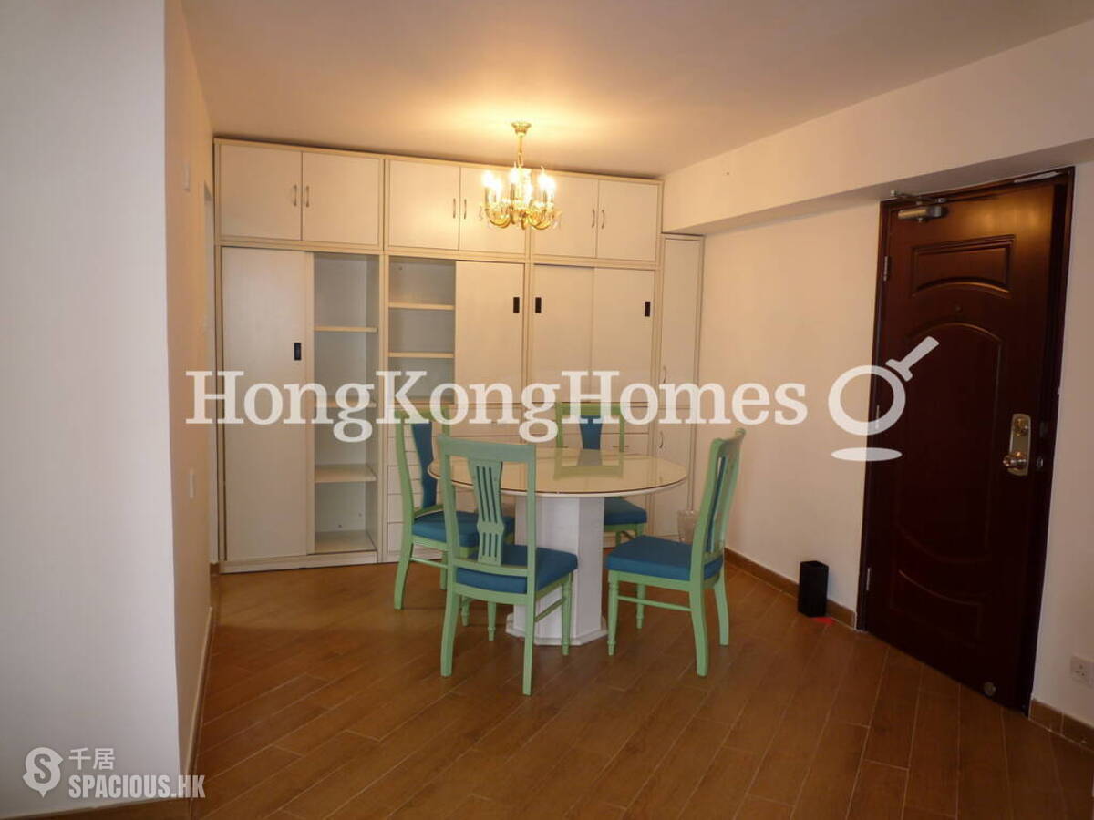 Tai Koo Shing - Tai Koo Shing Sing Fai Terrace Hoi Sing Mansion 01