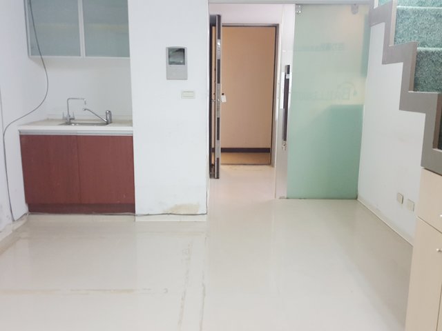 Xinyi - No. XXX, Section 5, Zhongxiao East Road, Xinyi District, Taipei City, Taiwan 110 01