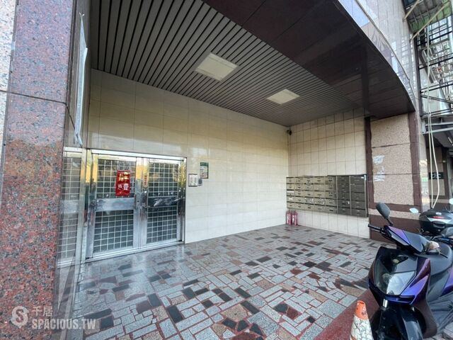 Sanchong - No. XXX, Section 2, Huanhe N Rd, Sanchong District, New Taipei City, Taiwan 241 01