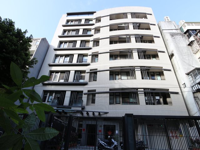 中山区 - 10491台湾台北市中山區林森北路85巷XX號 01