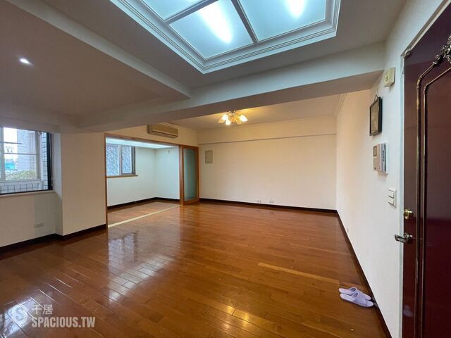Yonghe - No. XX, Section 1, Yonghe Rd, Yonghe District, New Taipei City, Taiwan 234 01