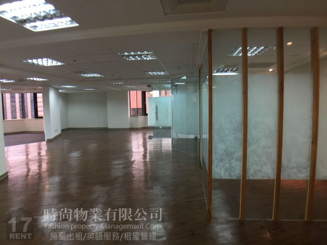Songshan - No. XXX, DunHua N Rd, Songshan District, Taipei City, Taiwan 105 01