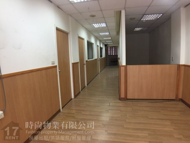 Songshan - No. X, Lane 50, Dunhua North Road, Songshan District, Taipei City, Taiwan 105 01