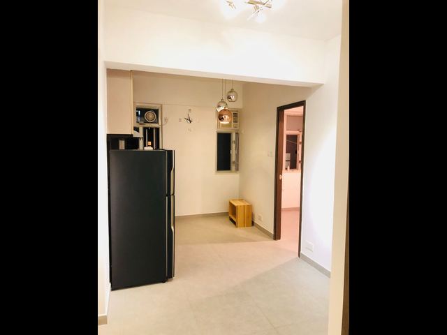 Sheung Wan - 15, Ko Shing Street 01