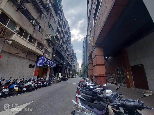 Zhongshan - No. XX, Section 2, Xinsheng North Road, Zhongshan District, Taipei City, Taiwan 10491 01