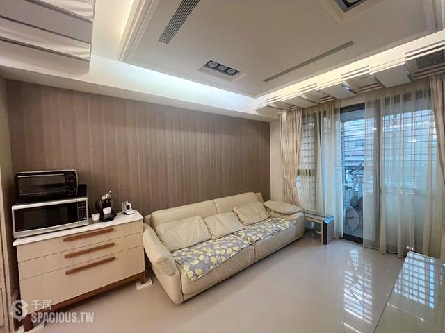 Shilin - No. XX, Lane 277, Section 4, Chengde Rd, Shilin District, Taipei City, Taiwan 111 01