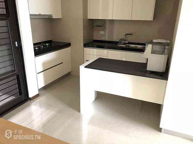 Xinzhuang - No. XX, Lane 128, Fumei Street, Xinzhuang District, New Taipei City, Taiwan 242 04