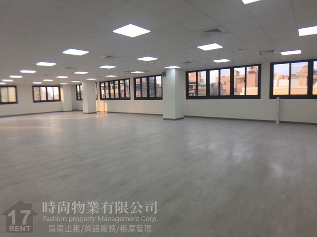 南港區 - 115台灣台北市南港區南港路三段XX號 01