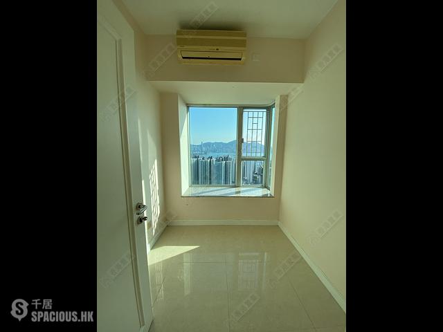 Cheung Sha Wan - The Pacifica 01