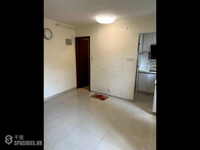 Lam Tin - Hong Wah Court 01