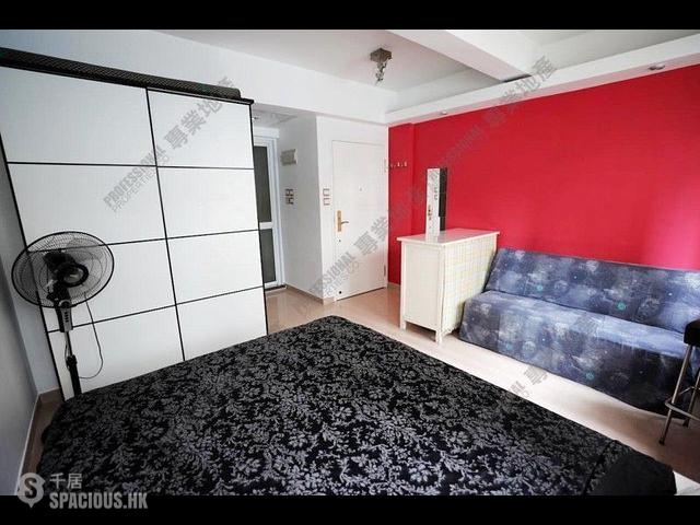 Sai Ying Pun - Leung I Fong 01