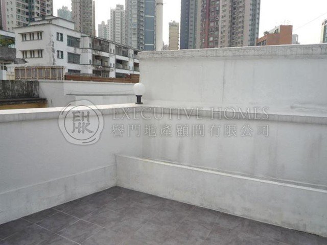 Central - 75A, Hollywood Road 01