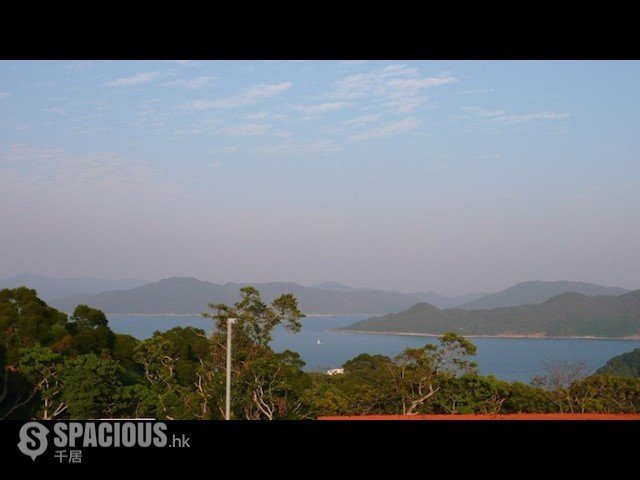 Clear Water Bay - Twin Bay Villas 01