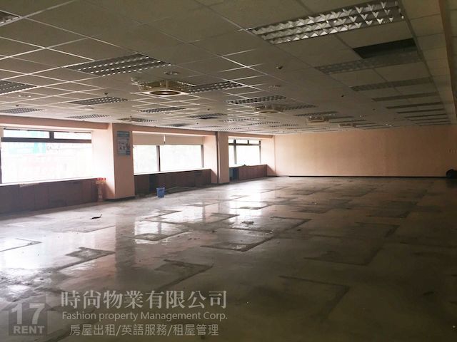 Xinyi - No. XXX, Section 4, Zhongxiao East Road, Xinyi District, Taipei City, Taiwan 110 01