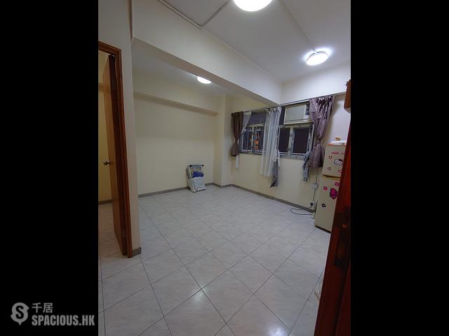 Wan Chai - Nin Fung Mansion 01