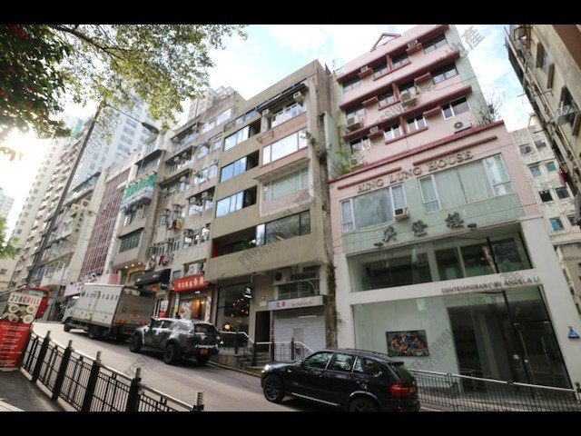 Poho - 242-244, Hollywood Road 01