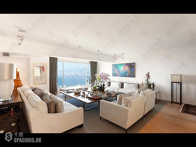 Pok Fu Lam - Blarney Stone Villas 01