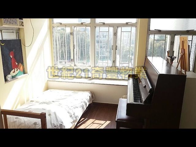 Luen Wo Hui - Grand Tower 01