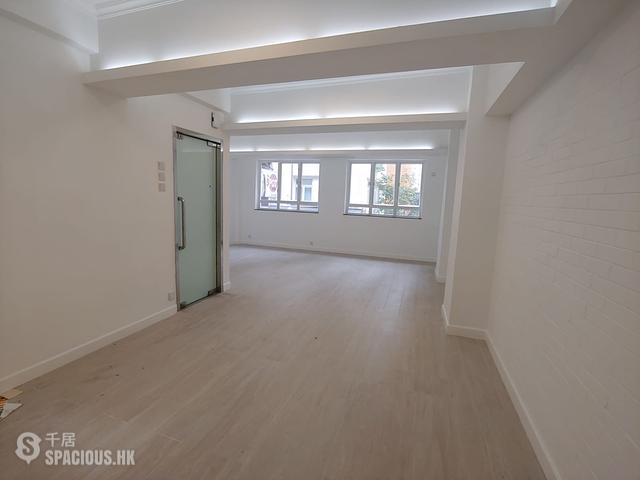 Soho - 32, Staunton Street Central 01