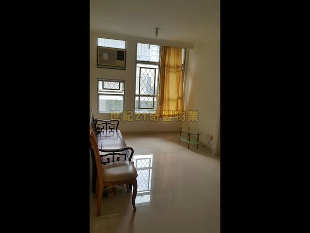 Sha Tin - Yu Chui Court 01