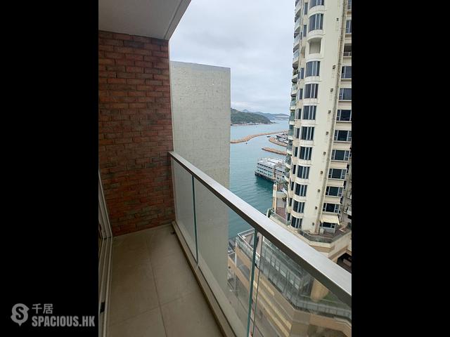 Sai Wan Ho - Lei King Wan Sites B Block 8 Yat Wah Mansion 01