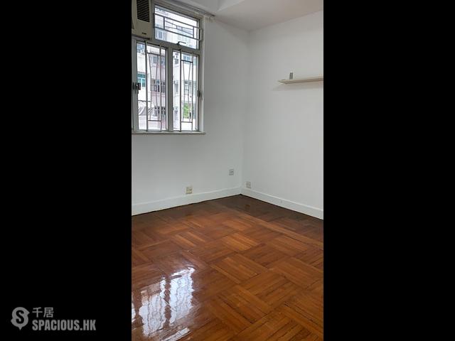 North Point - Siu King Building 01