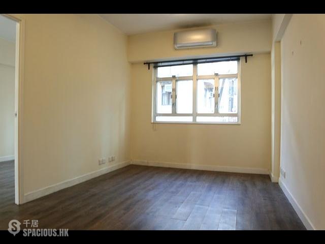 Soho - 66-66A, Peel Street 01