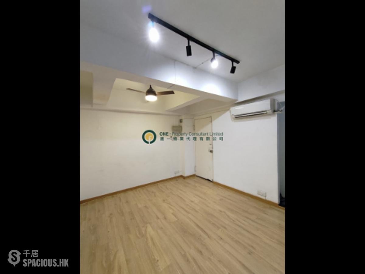 Sheung Wan - 254, Hollywood Road 01