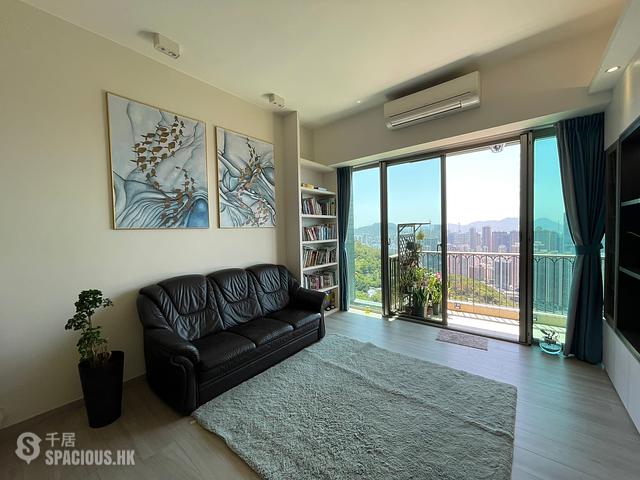 Tsuen Wan - The Cairnhill 01